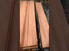 Folheado a coroa Sapelli