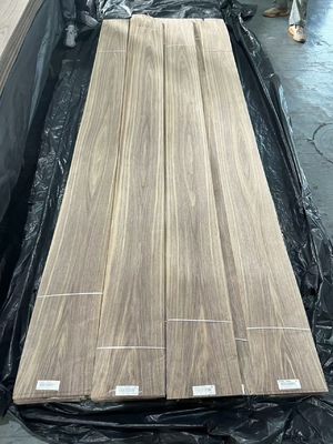 Veneer de corte de coroa de nozes americanas de alta qualidade / corte simples para decoração de hotel