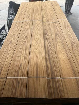 Folha de Veneer de corte de coroa de teca da Birmânia natural para decoração de hotéis