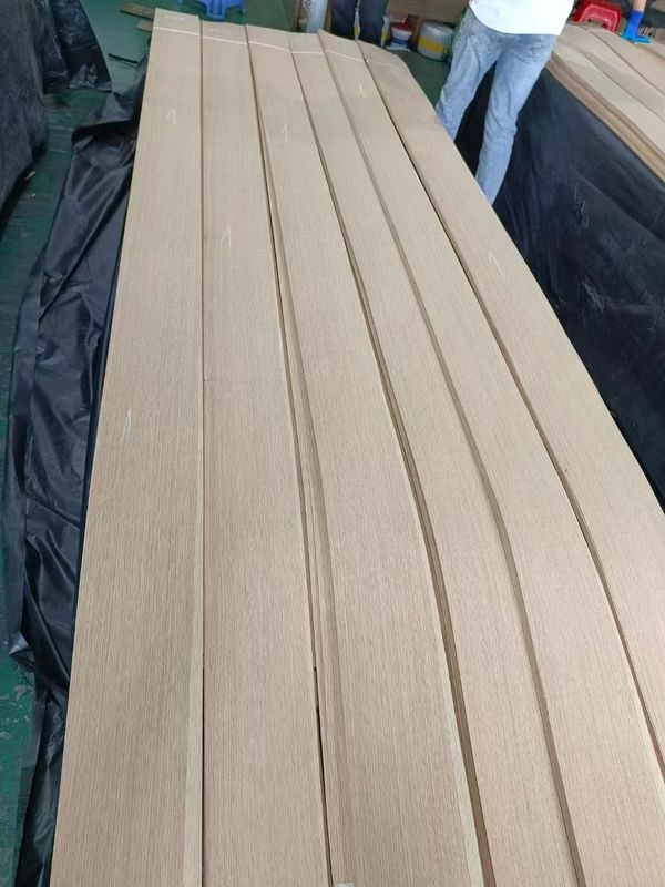 Folhas de folheado de carvalho branco americano de corte trimestral com espessura de 0,5 mm