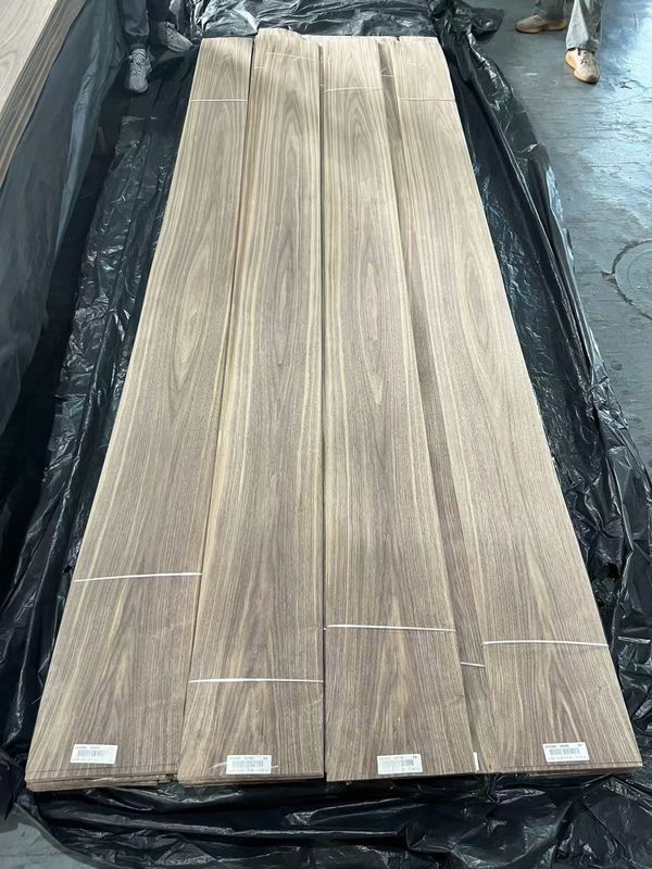 Veneer de corte de coroa de nozes americanas de alta qualidade / corte simples para decoração de hotel